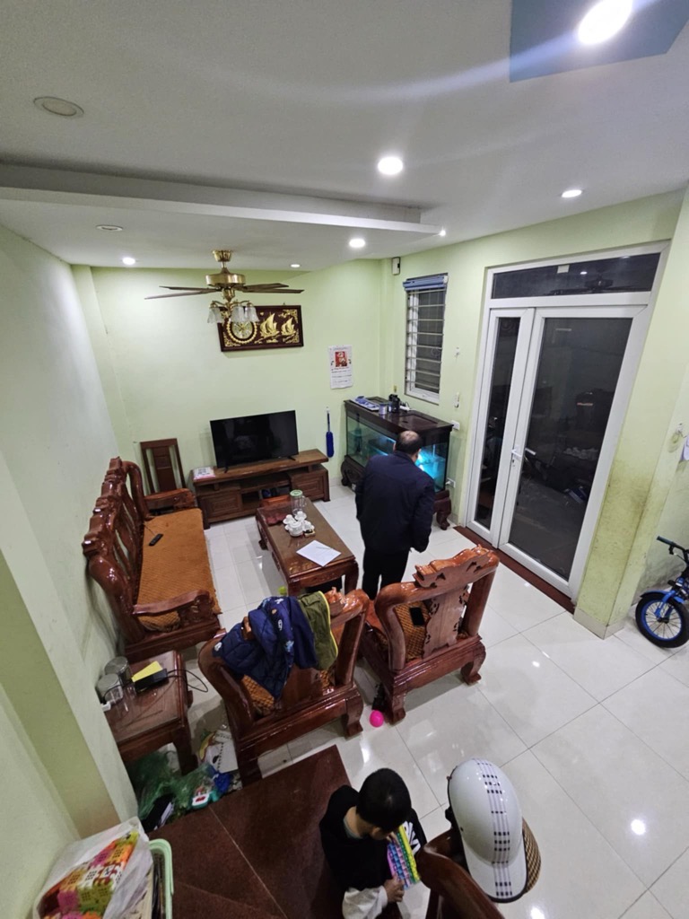 Trần Cung – Bắc Từ Liêm – Nhà dân xây chắc chắn.